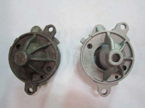 汽車發(fā)動機(jī)蓋拋丸機(jī)翻新效果圖